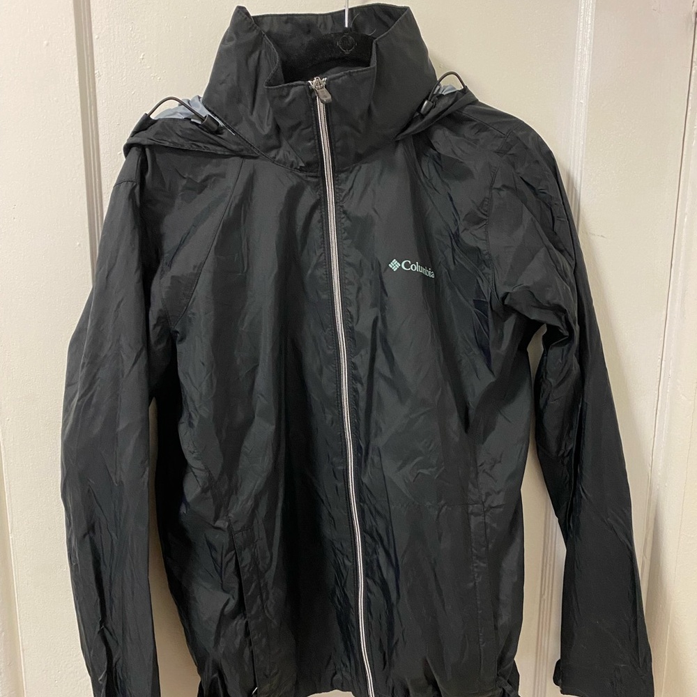 Columbia Large Windbreaker